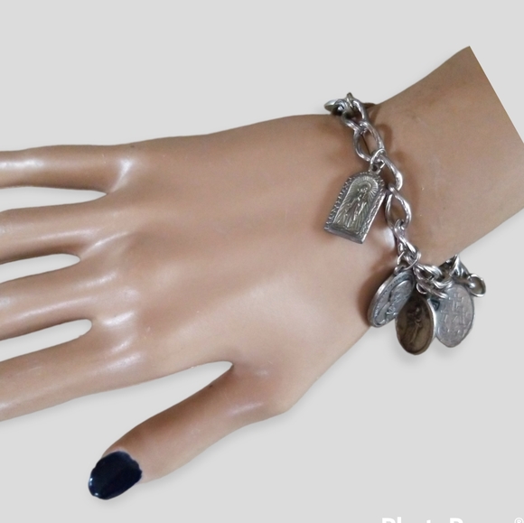 Hand Crafted Repurposed Vintage Religious Relic Mother Theresa Charm Bracelet - Picture 4 of 13